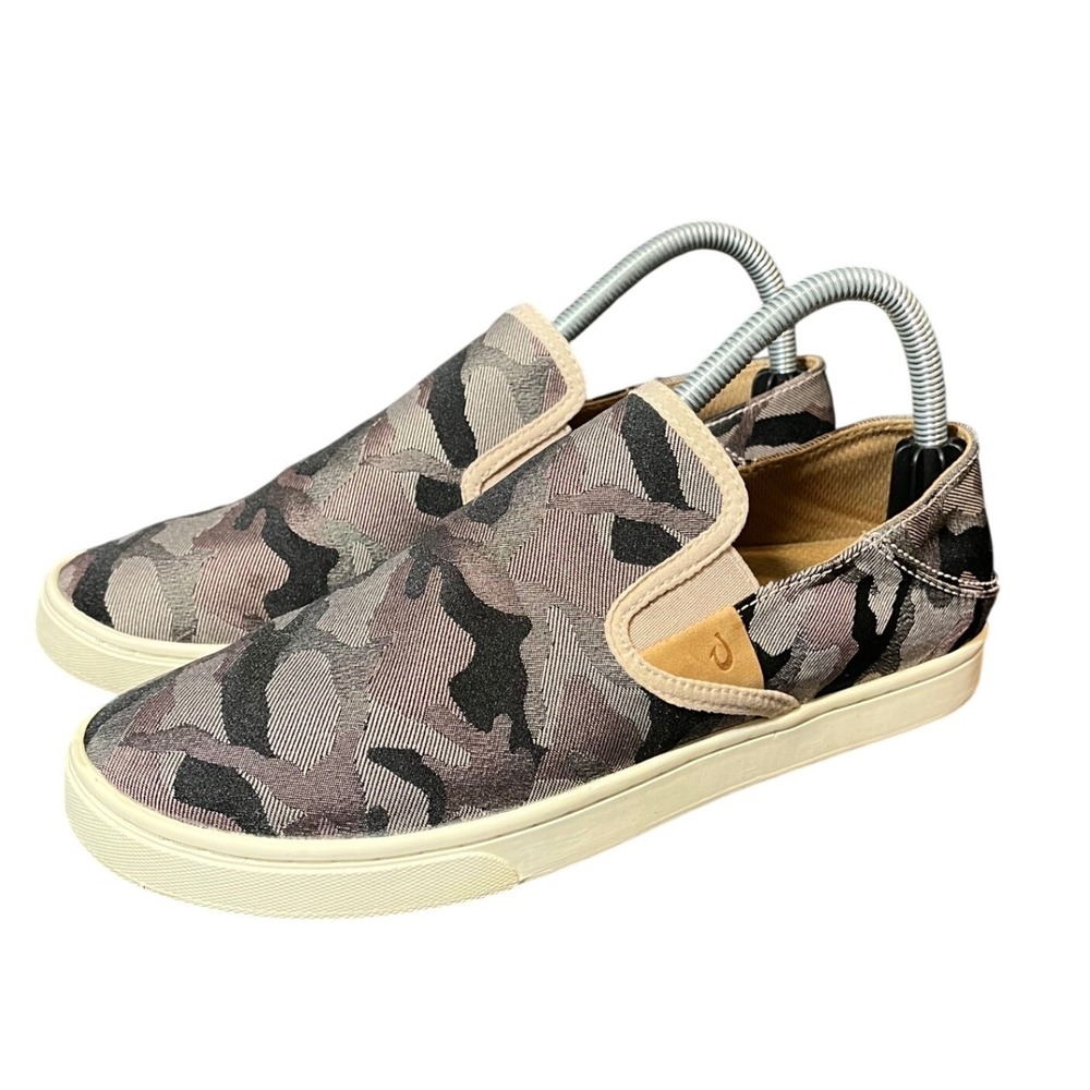 OluKai Pehuea Pa'i Shoes Womens 9 Camo Slip On Sneakers 20360-6QKE